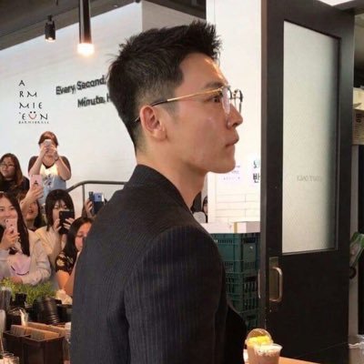 ( RP — 1986 ) Lee Donghae's parody • mostly on dm •