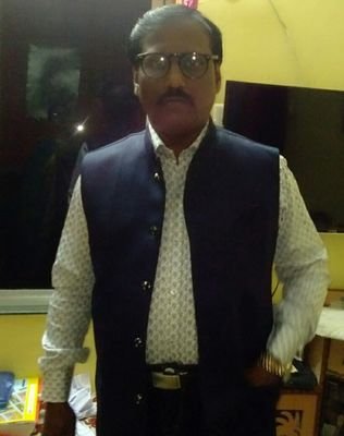 ThawalePundlik's profile picture. happy to help