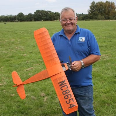 Semi-retired signwriter who's FINALLY made it onto the cut with wife, jack russell and my toy planes!