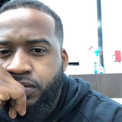 Omz_J's profile picture. 📍