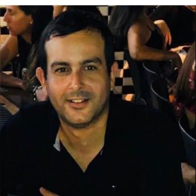 Administrador de empresas e torcedor do mais querido do nordeste. Santa Cruz Futebol Clube!!