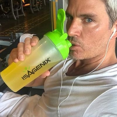 ThierryGovaerts's profile picture. Je suis ici pour discuter et me distraire