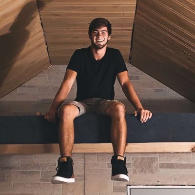 KevinMi25405858's profile picture. Don’t follow me I don’t even know where I’m going 🧐