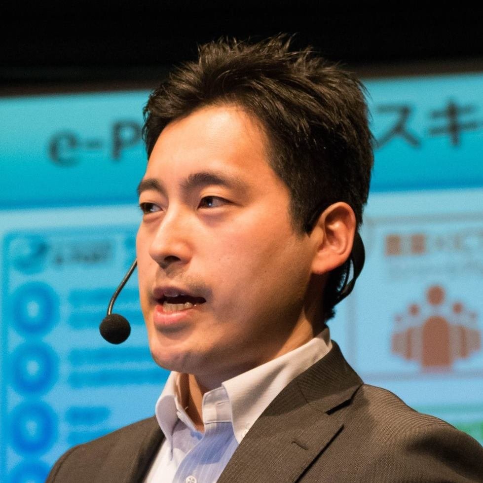 StartupWeekendファシリテーター、アトツギ支援認定サポーター1期生、(公財)北九州産業学術推進機構DX推進部マネージャー、Code for Kitakyushuなど。コミュニティ運営や新規事業創出に向けた仕組みづくりが活動の中心。キャンプ沼5年目