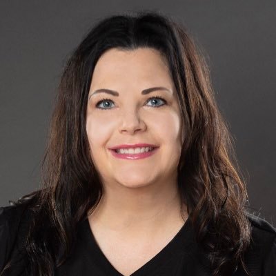 North Dakota’s first Master Esthetician. Founder of Armoured Cosmetics. #beskinhealthy
