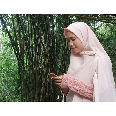 RiniMar15851569's profile picture. Wamma"indallahi khair