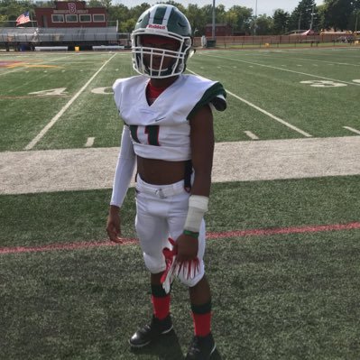 Arsenal Tech Highschool| GPA:3.4|5’8-165|slot/wide receiver running back and saftey |hudl-https://t.co/lnrJPDJr1T|