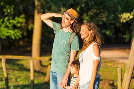 FamilyWayfarer's profile picture. Full time traveling family: mum from Italy, dad from New Zealand, Gabriel is our mixed son! @5minutebeachcleanup ambassadors. Cleaning up beaches on the way.