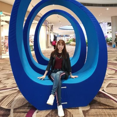 pLez07's profile picture. Use your smile to change the world..
Don't let the world change your smile 😁
Love Yourself - Speak Yourself 💜