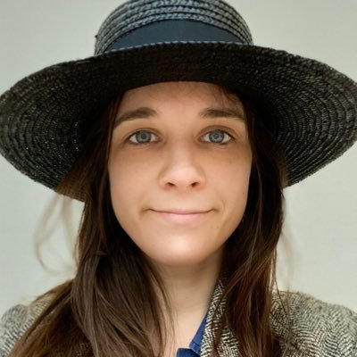 Makes Content for Digital & Voice Assistants🤖Plays #VoiceGames on Twitch👾 She/Her ☮️ BLM