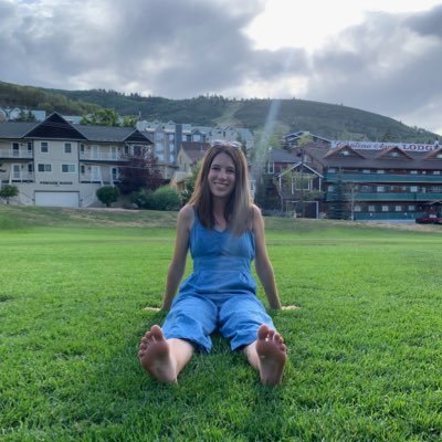 Used to drive a peanut 🥜 @uw_sjmc alum, former @dailycardinal College News Editor. Ice cream addict. Bon Jovi diehard. Bassets forever. All views = my own🤘