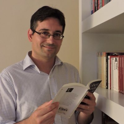 CortellFuster's profile picture. Profesional sanitario. Aficionado a la Literatura. Finalista del VI Premio Hispania de Novela Histórica con la obra “Senderos de Iberia”.     Para más info:👇🏻