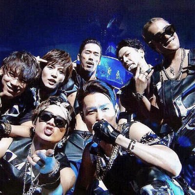 三代目アカ highlowLIVE BP MP UMP RTF 関東住み20代男 三代目 gene ram e-girls 三代目を語って飲んでカラオケ行ける友達欲しい！https://t.co/wzjbZonXlC