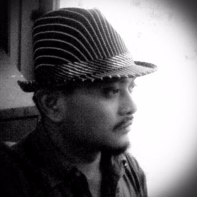 teguh121076's profile picture. jalanin, nikmatin, bersyukur...so enjoy