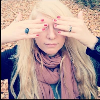 fay0h's profile picture. my spirit animal is a goth teenanger