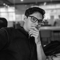 Lawrence H (@lawrencehitches) 's Twitter Profile Photo