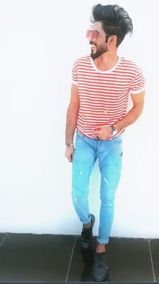 rD3IscxLMo3dIR1's profile picture. الثقه في الله سر النجاح