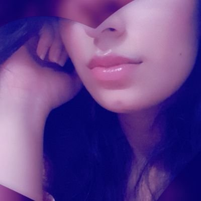 2nd June🎂|| Gemini♊ || Physiotherapist👩🏻⚕ || Singer 🎶|| Artist 🎨🖌|| My business is my business, none of ur business || Bs ab or kya jan'na chahty ho ??😑