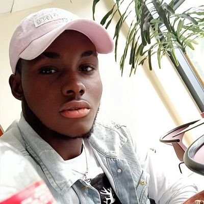 Francis61191804's profile picture. Silver