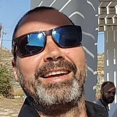 YDuffield's profile picture. Product Design, UX UI, Branding & D. Marketing. Mixing it up with Pixels, Nature & Family!