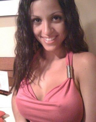 CrystalHonest's profile picture. I love to cook,garden, computer,typing,dine out and walk around town