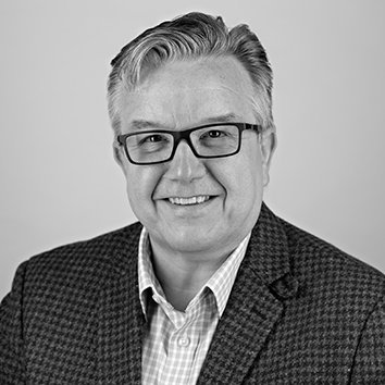 Experienced Presales Professional with wide-ranging corporate experience to strategic large enterprise projects; particularly focused around Digital Enterprise