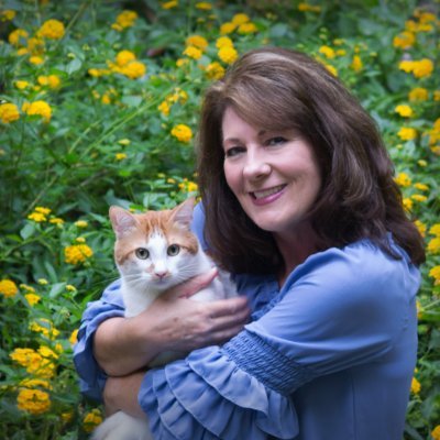 Award-winning mystery author. https://t.co/sYa8LI841a. Author Diane Kelly on Facebook. @DianeKellybooks on Instagram, Pinterest, TikTok. https://t.co/Uwqp1uE6mF