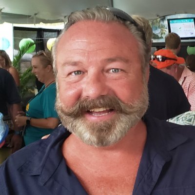 Ex Air Traffic Controller now software developer for the FAA. Into Android development, yoga, fitness and Jeeps. Oh, and I like cigars.