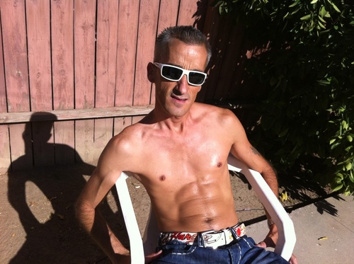 ADULT FILMSTAR AND INDEPENDENT DRIVER FOR ADULT INDUSTRY HIT ME UP LADIES I DO IT ALL