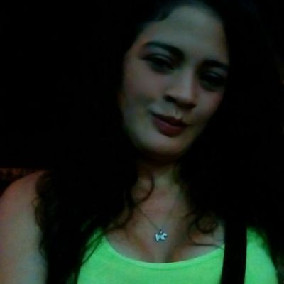 Olimpia de la cuna al cajon ,buena musik rock ,asado entre amigos ,viajes al interior
y trabajo en Ejecutiva Comercial JP.AV