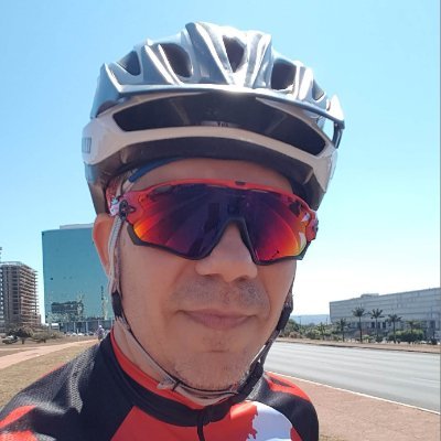 IT and programming lover. Also bike rider and casual youtuber.