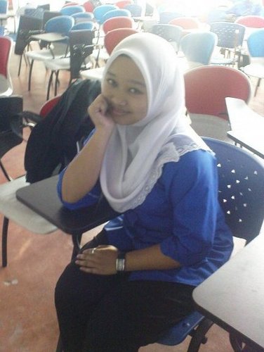 cahayaday_z's profile picture. easy to know..