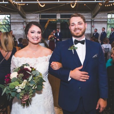 Registered Nurse 💉/ Music fanatic 🎶 SLSL 🌻/ Dog lover 🐶 / Reduce Reuse Recycle ♻️ Saginaw, MI ➡️ Saint Paul, Minnesota ✈️🌃/ Proud Wife 💍