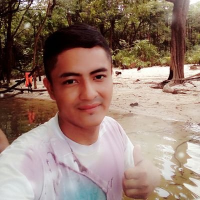 todos os dias é o dia perfeito pra recomeçar, basta se alto avaliar do ontem absorver os fatos. fazer um novo dia.