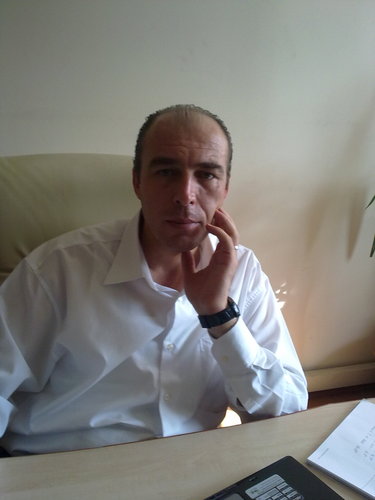 Ekrem_Uygun's profile picture. ''güvendesiniz''