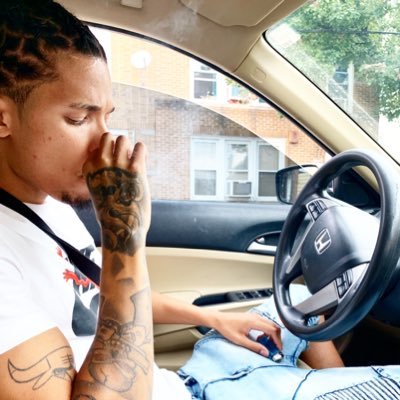 stackpaper07's profile picture. if it don’t make money it don’t make sense 💯