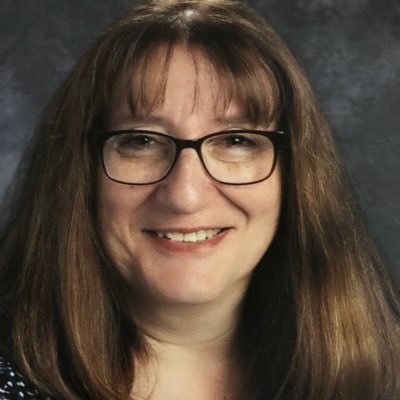 High School Technology Teacher, ❤️growing things, old stuff, and creating new things. Geekier than you'd think, always have a Plan B (and probably C,D and E)