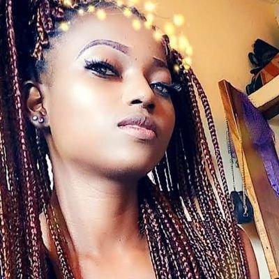 ella765345's profile picture. 