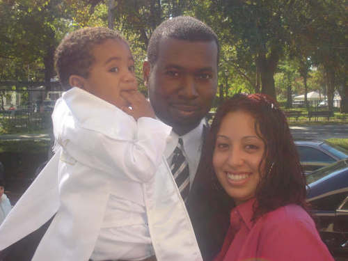 bigtroy77's profile picture. Loving family man that is working to become a millionaire!