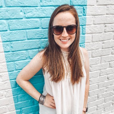 Third Grade Language Arts Teacher for #epicMNES and #teamLCPS 📚 | Google Certified Trainer | Slytherin 🐍 | Bearded Dragon Owner 🦎| Pun Queen 👑 | 🦚🔑