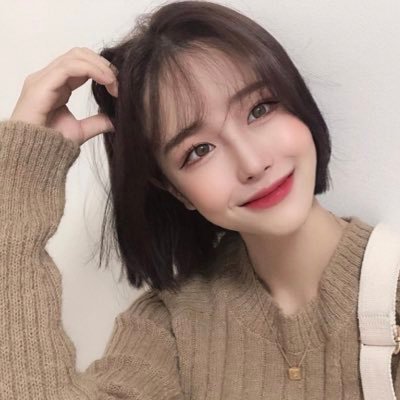 bastiieey's profile picture. world renowned flaker ~