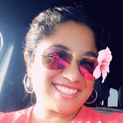 jaclyn_valencia's profile picture. 