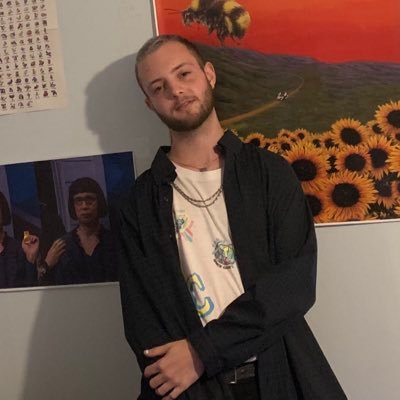 akekush162's profile picture. tennis enthusiast. he/they