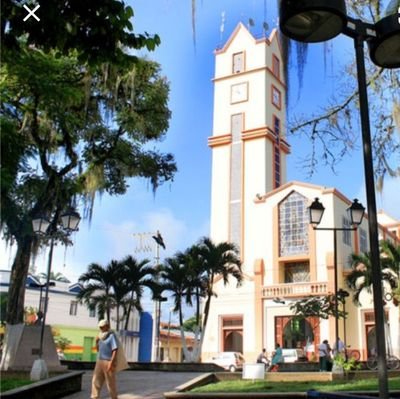 YoAmoALaVirgin1's profile picture. la vida es sagrada y la educación una prioridad