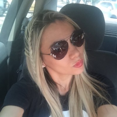 Marce12Reyes's profile picture. Abogada, Esp. Derecho Administrativo 🎓📚