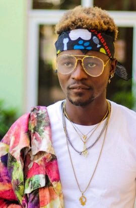 Zlasanon's profile picture. Ma femme