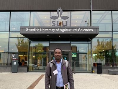 Agricultural and applied economic researcher. His research work have implications across food value chain ,food-nutrition security, health & welfare economics.