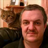 Andystreak's profile picture. Mad inventor, IT Technician, Gadget freak.