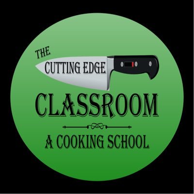 A school offering fun hands on cooking classes taught by Chefs in Knoxville! kids or adult classes, birthday parties, group classes, team building and more!!