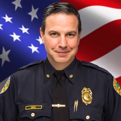 @MiamiPD @FBINA269 @FBINAAQuantico grad. Views expressed are my own. Retweets are not endorsements. Account not monitored 24/7